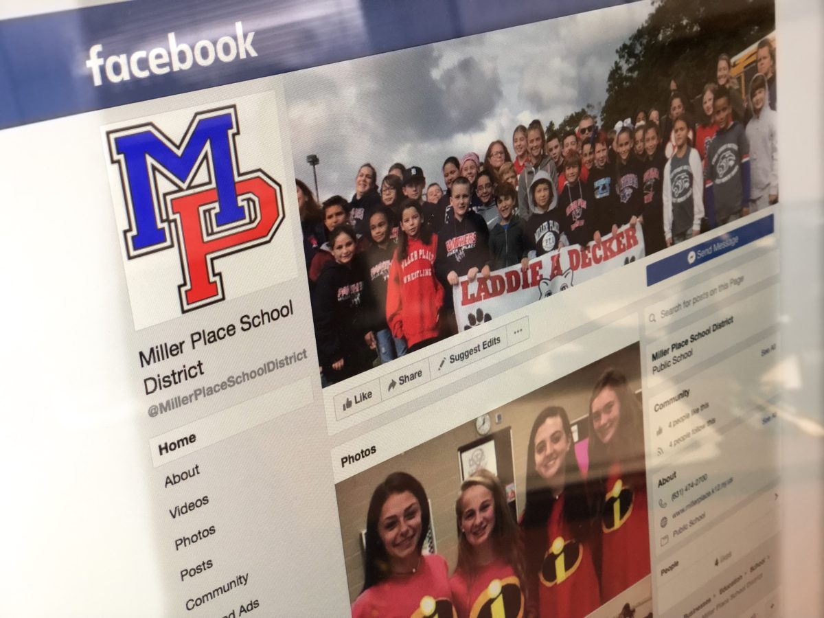 Miller Place School District Gets Social